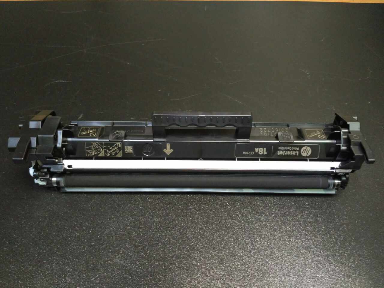Hp CF218A